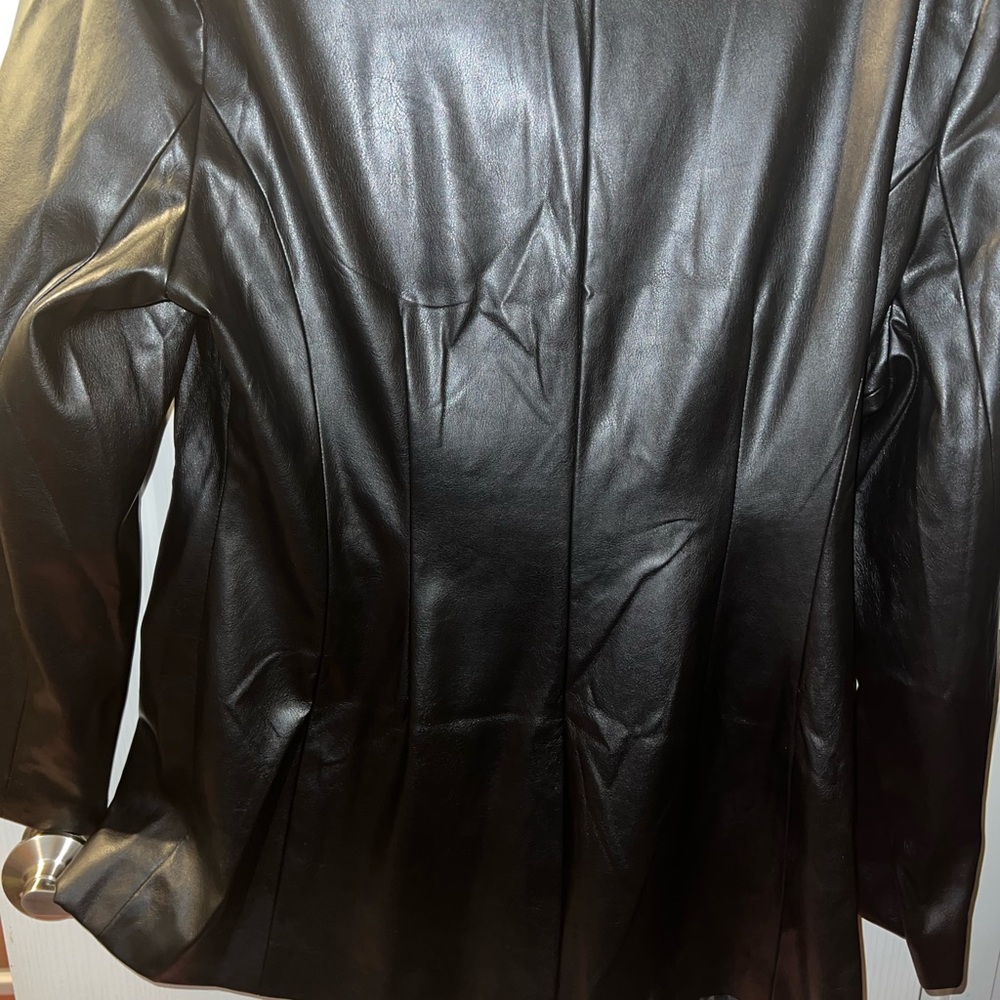 Faux leather jacket - Picture 7 of 7